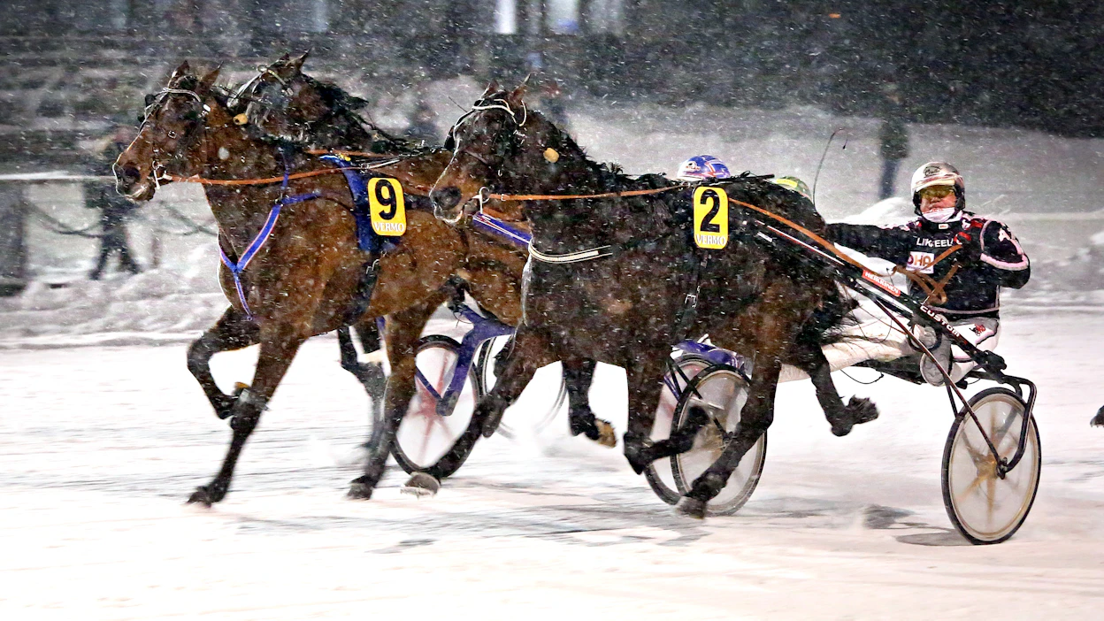 Romanov Comery piti pintansa tuulessa ja tuiskussa TalviCup-finaalin loppusuoralla.