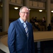 Pertti Hemmilä kävi vapun alla eduskunnassa neuvottelemassa paluustaan.