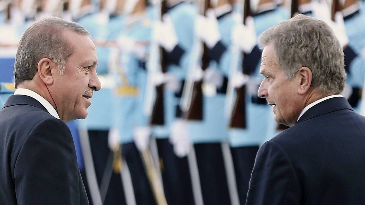 Presidentin kanslia kertoo, että presidentti Sauli Niinistö tapaa perjantaina Turkin presidentti Recep Tayyip Erdoganin Istanbulissa. LEHTIKUVA / AFP. 