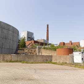 Stora Enso tiedotti kesäkuussa 2023 aikeistaan sulkea Sunilan sellutehdas. Päätös varmistui syyskuun alussa.