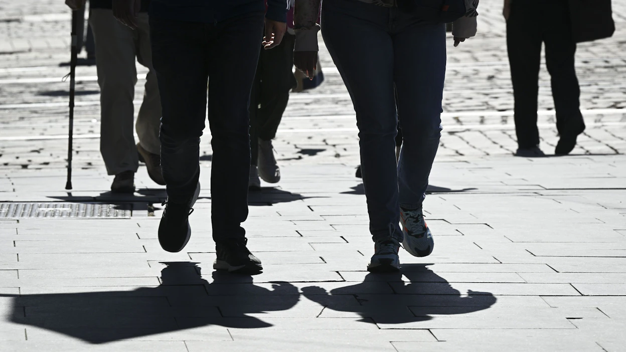 Suomalaisten kokema hyvinvointi on heikentynyt poikkeuksellisen paljon vuoden 2020 jälkeen, selviää tutkimuksesta. LEHTIKUVA / Emmi Korhonen.