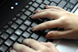 Datakeskukset käyvät kuumina, kun ihmiset etsivät netistä tietoa. Samalla syntyy runsaasti hukkalämpöä hyödynnettäväksi. 