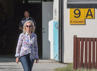 Päivi Laakkonen-Mäkihonko on henkilö Onkel Invest Oy:n takaa.
