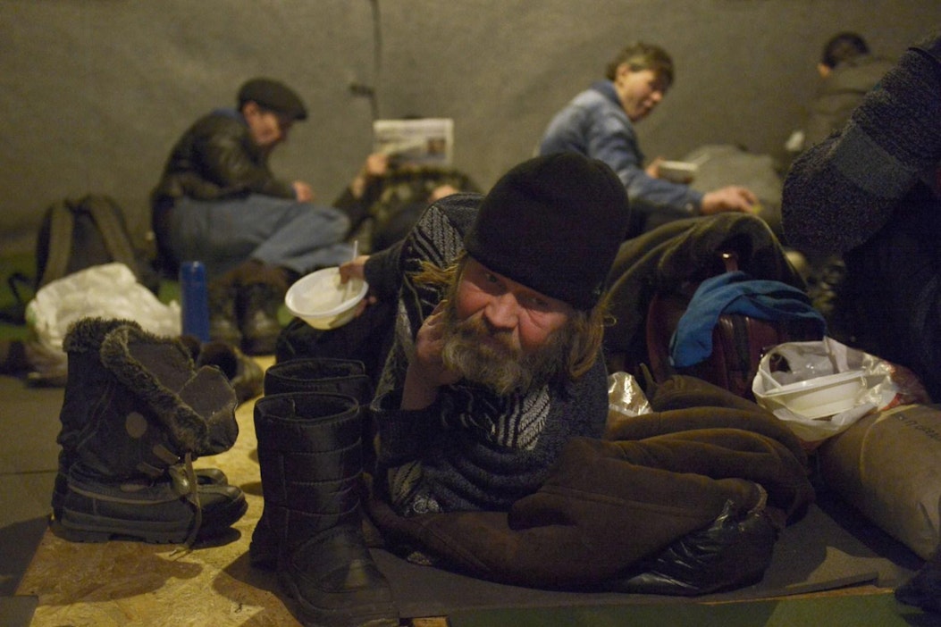 Asunnottomia teltassa Pietarissa helmikuussa 2017. LEHTIKUVA/AFP