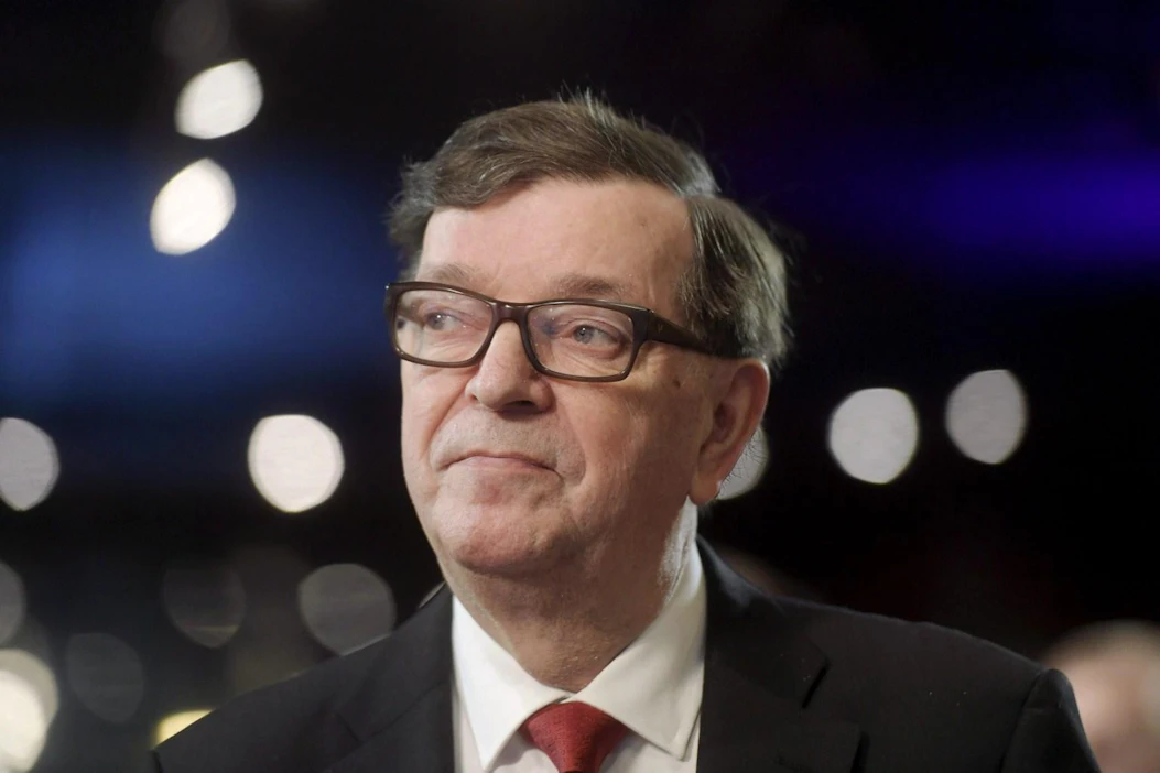 Väyrynen aikoo myös palata eduskuntaan keskustan puoluekokouksen jälkeen kesäkuussa. LEHTIKUVA / VESA MOILANEN