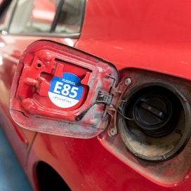 Luku 85 tarkoittaa, että polttoaineessa on 85 prosenttia etanolia.