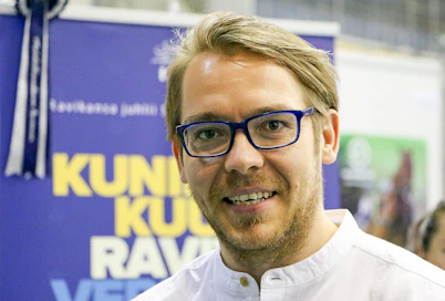 Kirjoittaja Juha Puhtimäki on Pesiskimpan vetäjä, harrastajavalmentaja ja työkseen Joensuun Mailan lukkari.