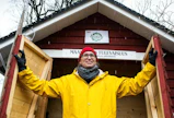 Herttoniemen ruokaosuuskunnan puuhamies ja Uudenmaan ruuan "foodhub manager" Olli Repo.