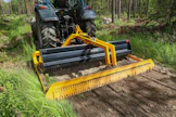 Koneviesti kokeili metsätien tasoituksessa Ny-Tek W300PR -tasoituslanaa lisävarusteisilla irrotusterillä.