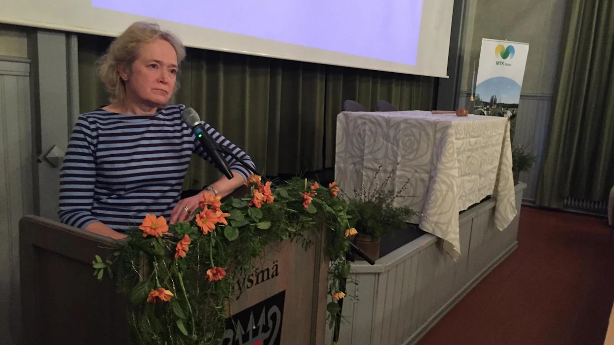 Maa- ja metsätalousministeriön kansliapäällikön Jaana Husu-Kallion mielestä moni kuluttaja on erkaantunut siitä todellisuudesta, missä maaseudulla eletään.