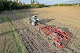 Horsch Terrano 4.4 GX -kultivaattorin työleveys oli neljä metriä.