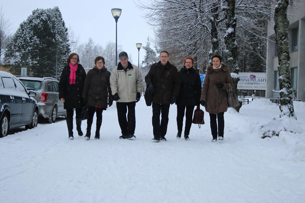 MTK-Pohjois-Karjalan syyskokouksessa ei äänestetty kertaakaan. Liisa Sorjonen, Sirpa Romppanen, Martti Mustonen, liiton puheenjohtajana jatkava Jouni Mäkisalo, Merja Sahlman ja varapuheenjohtajana jatkava Outi Sirola pääsivät runsaat kaksi tuntia kestäneen kokouksen ja lounaan jälkeen kotiin.