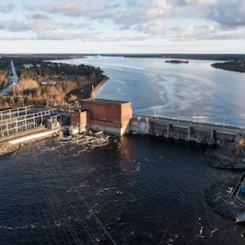 Pohjolan Voiman Isohaaran voimalaitos Keminmaalla Kemijoen suulla on yksi voimalaitoksista, jonka vesivoiman tuotokseen kalojen vaelluksen mahdollistaminen vaikuttaa.