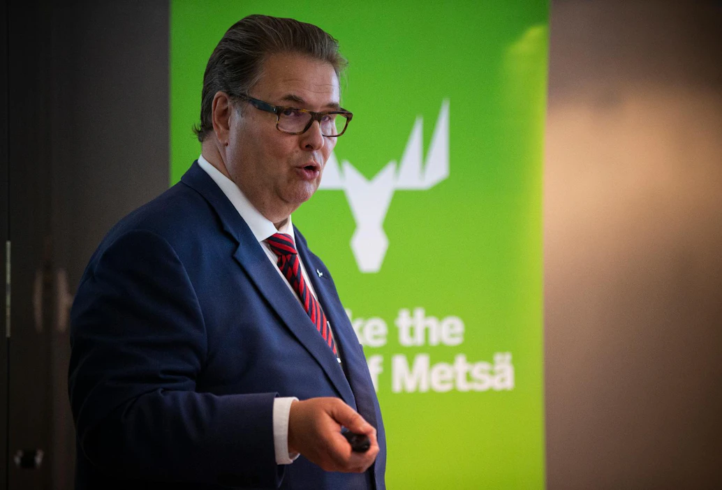 Metsä Groupin pääjohtaja Ilkka Hämälä (kuvassa) ja Metsäteollisuus ry:n toimitusjohtaja Timo Jaatinen tapasivat pääministeri Sanna Marinin keskiviikkona.