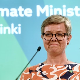 Ympäristö- ja ilmastoministeri Krista Mikkonen (vihr.) arvioi, että sopu EU:n pitkän aikavälin ilmastotavoitteesta on mahdollista saavuttaa Suomen EU-puheenjohtajakauden aikana eli vuoden loppuun mennessä. LEHTIKUVA / VESA MOILANEN