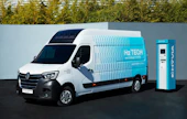 HYVIA on toteuttanut yhteistyössä Renaultin kanssa vetykäyttöisen Master umpipakettiauton sekä tarvittavan tankkausjärjestelmän. Kesäkuussa 2021 perustettu HYVIA on yhteisyritys, jonka omistavat tasavertaisesti Renault Group ja Plug Power, maailman johtava vety- ja polttokennoratkaisujen tarjoaja.