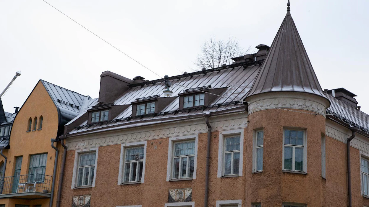 Velkahaluttomuuden ja pienien tulojen jälkeen kaksi yleisintä syy jättää asunto ostamatta olivat vakuuksien riittämättömyys sekä kiinnostuksen puute asunnon ostamiseen.