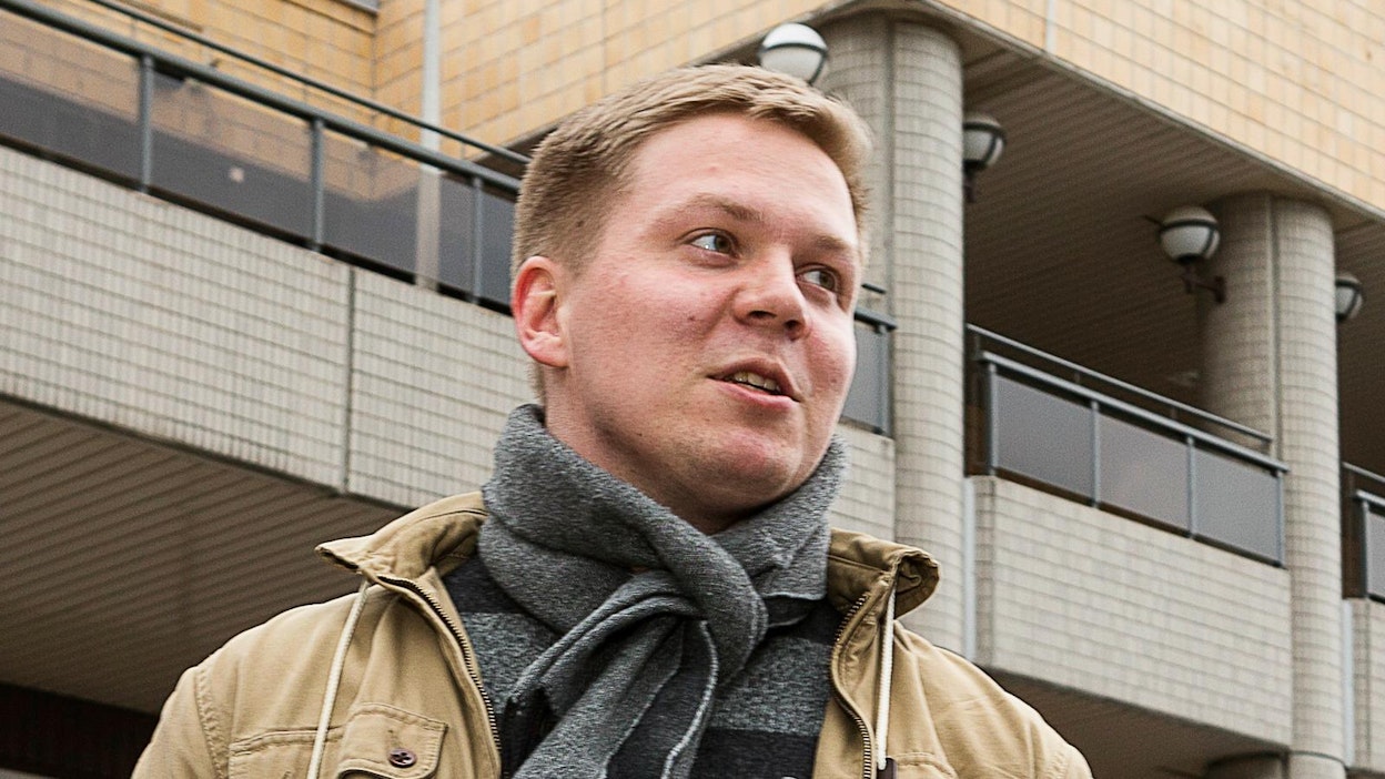 Kokoomusnuorten pj. Henrik Vuornos esittää, että maataloustukia supistettaisiin ja annettaisiin tilaa markkinataloudelle.