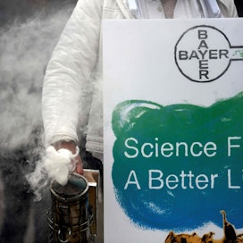 Bayerin tuhannet oikeusjutut koskevat kasvinsuojeluaine glyfosaattia, jota myös Suomessa käytetään yleisesti rikkakasvien torjunnassa.