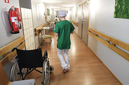 Sote-uudistuksen tähtäimenä on siirtää sote-palveluiden järjestämisvastuu kunnilta ja kuntayhtymiltä vahvemmille alueille. LEHTIKUVA / VESA MOILANEN