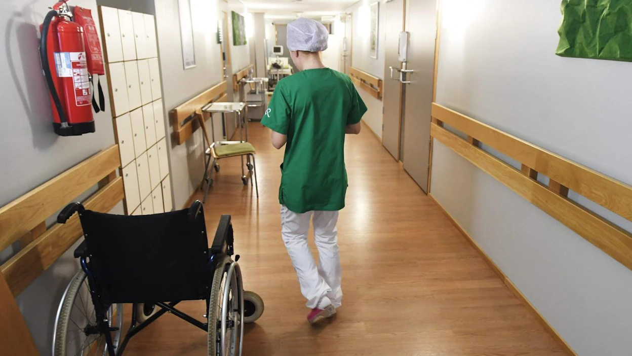 Sote-uudistuksen tähtäimenä on siirtää sote-palveluiden järjestämisvastuu kunnilta ja kuntayhtymiltä vahvemmille alueille. LEHTIKUVA / VESA MOILANEN