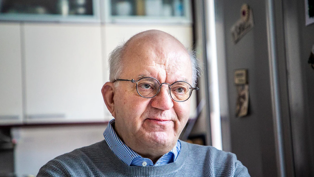 Moni isä haluaa toimia omien lasten kanssa eri tavalla, kuin oma isä, kertoo Jari Sinkkonen.