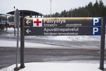 Sosiaali- ja terveysministeriön lausuntoyhteenvedossa huolta kannetaan siitä, että hyvinvointi- ja terveyserot voivat kasvaa. LEHTIKUVA / TIMO AALTO
