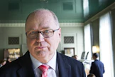 Heinäluoman mukaan EU:n toimien merkitys puolustusteollisuudessa korostuu nyt, kun Yhdysvaltain presidentti ja johto vaihtuu. 