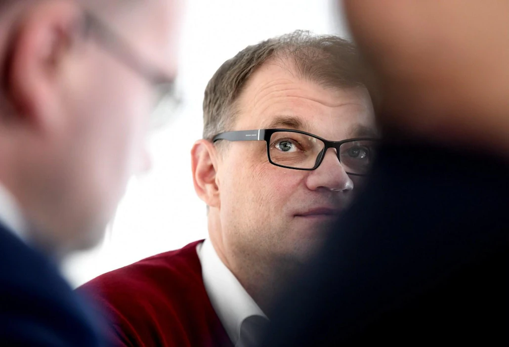 Pääministeri Juha Sipilä (kesk.) katsoo, että maakuntavaalit on pidettävä jatkossa yhtä aikaa kuntavaalien kanssa.