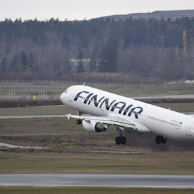 Esimerkiksi Finnair myi kesäkuussa lähes 1,4 miljoonaa matkaa.