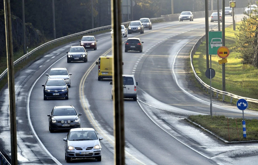 Valtatie 9 välillä Tampere–Orivesi on Trafin mukaan yksi ongelmapaikoista. LEHTIKUVA / HEIKKI SAUKKOMAA
