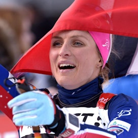 Syksyllä 2016 Therese Johaug antoi kiellettyä anabolista steroidia klostebolia sisältäneen dopingnäytteen norjalaishiihtäjien leirillä tehdyssä testissä ja joutui 18 kuukauden kilpailukieltoon. LEHTIKUVA / MARTTI KAINULAINEN