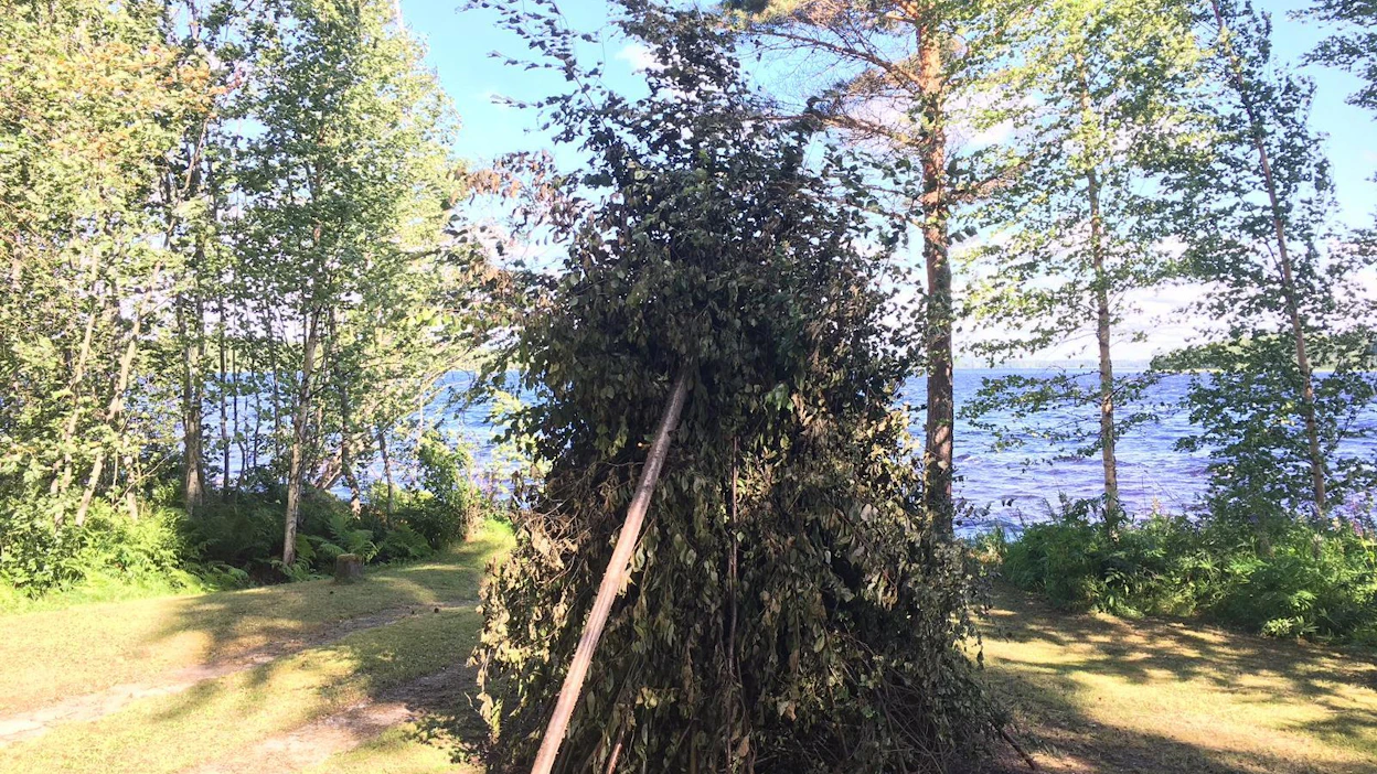 Juhannuskokosta riittää silmäniloa koko kesäksi, jos sen sytyttämistä lykkää syksyyn, kuten paloviranomainen suosittaa.