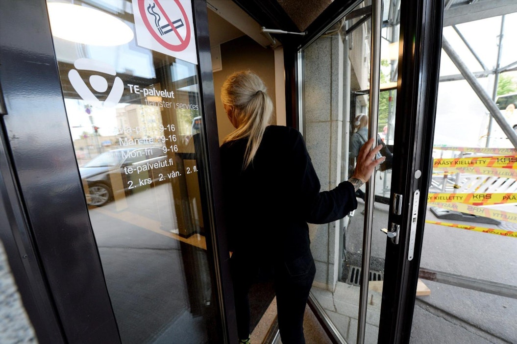 Työllisten määrä väheni lokakuussa viime vuoteen verrattuna. LEHTIKUVA / Mikko Stig