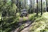 Veteraani-ikään ehtinyt Toyota Land Cruiser palveli aikoinaan rakennusliike YIT:n työmaalla Irakissa. Reijo osti auton 30 vuotta sitten.