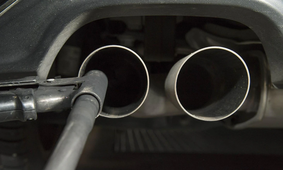 Volkswagen on myöntänyt asentaneensa 11 miljoonaan dieselautoon ohjelmiston, jonka avulla autot vaikuttivat todellista vähäpäästöisemmiltä.