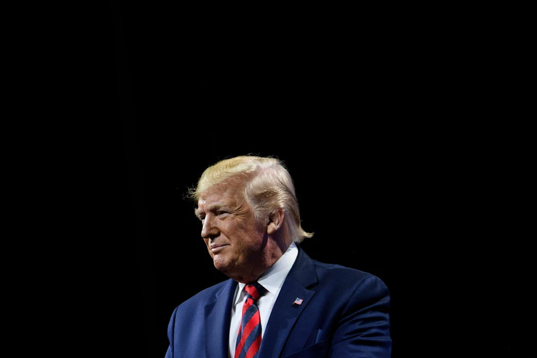 Yhdysvaltain presidentti Donald Trump kommentoi äänestystulosta Twitterissä Yhdysvaltain historian suurimmaksi noitavainoksi. LEHTIKUVA/AFP