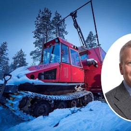 Mika Seitovirta toimii hallituksen puheenjohtajana useissa yrityksissä, myös kaivosyhtiö Keliber Oy:ssä. Taustakuvan kone kairaa maaperänäytteitä Keliberille.