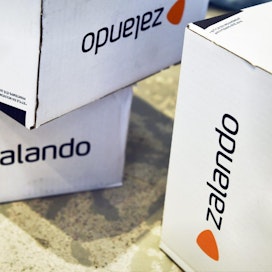 Zalando kertoi keskiviikkona myös heinä-syyskuun tuloksestaan. Liikevaihto nousi yli 20 prosenttia 1,8 miljardiin euroon.
