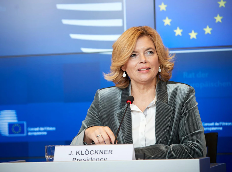 Saksan ministeri Julia Klöckner toivoi komission muistavan strategiavalmistelussaan metsien monipuoliset mahdollisuudet.
