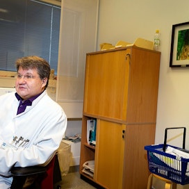 ”Pohjoismaiset syöpärekisterit ovat maailman mitassa aivan ainutlaatuisia, vastaavaa tietopankkia ei muualla ole&quot;, syöpätautien erikoislääkäri Tapio Salminen sanoo.