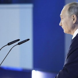 Presidentti Putinin vuotuinen puhe ajoittuI keskelle useita päällekkäisiä kriisejä niin kansainvälisissä suhteissa kuin kotimaassa.