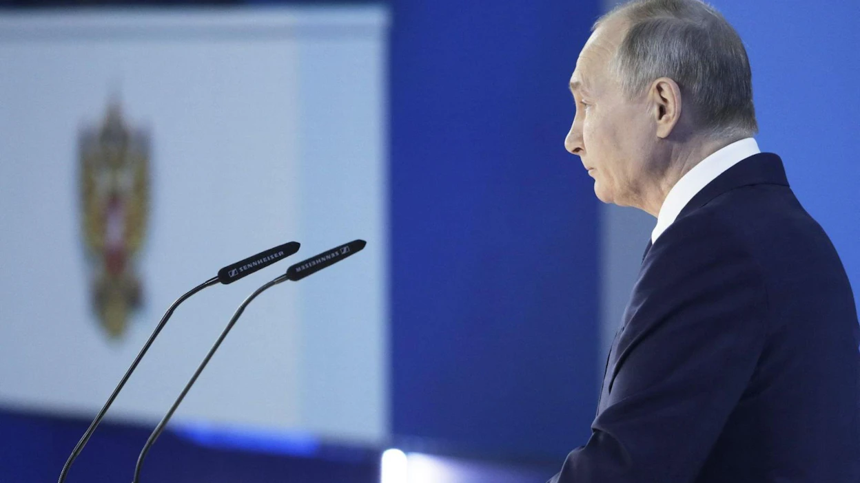 Presidentti Putinin vuotuinen puhe ajoittuI keskelle useita päällekkäisiä kriisejä niin kansainvälisissä suhteissa kuin kotimaassa.