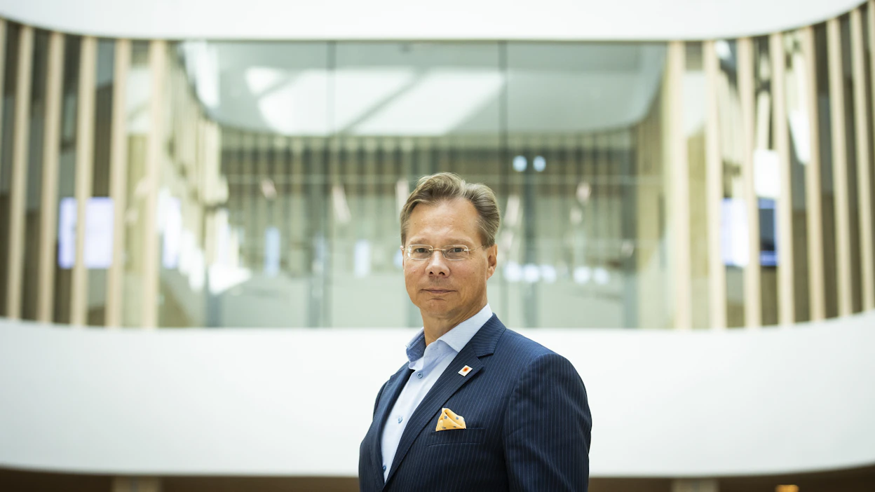Stora Enson toimitusjohtaja Hans Sohlström sanoo, että akkumateriaali on lupaava tuote, mutta sen kanssa pitää olla realistinen. Se vaativat aikaa ja pääomia.