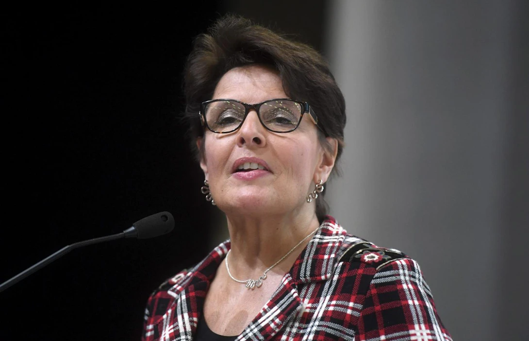 Oikeuskanslerin mukaan liikenne- ja viestintäministerin Anne Bernerin hallitusjäsenyydessä SEB:ssä ei juridista ongelmaa, jos jäsenyys alkaa aikaisintaan huhtikuun lopussa. LEHTIKUVA / VESA MOILANEN