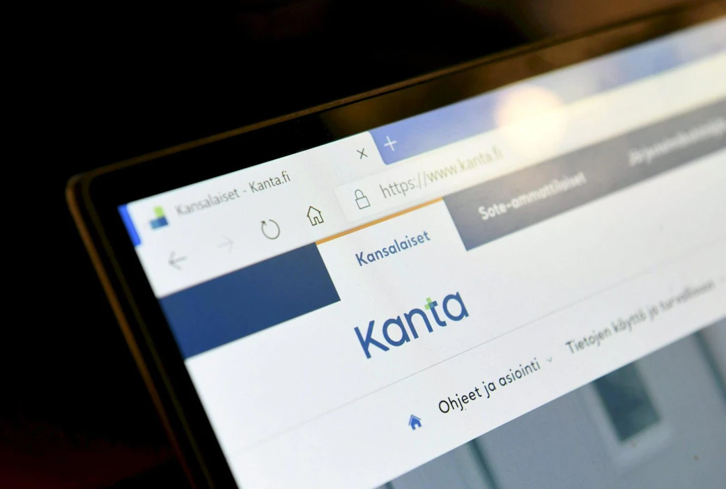EU:n koronatestitodistus ja todistus sairastetusta koronavirustaudista ovat saatavilla Omakanta-palvelusta tästä päivästä alkaen, kertoo sosiaali- ja terveysministeriö.