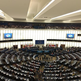 Euroopan parlamentin terveysvaliokunnan komissiolle tekemä vastaesitys fosfaattien käytön vastustamisesta ei saavuttanut 376 mepin määräenemmistöä keskiviikon täysistunnon äänestyksessä.
