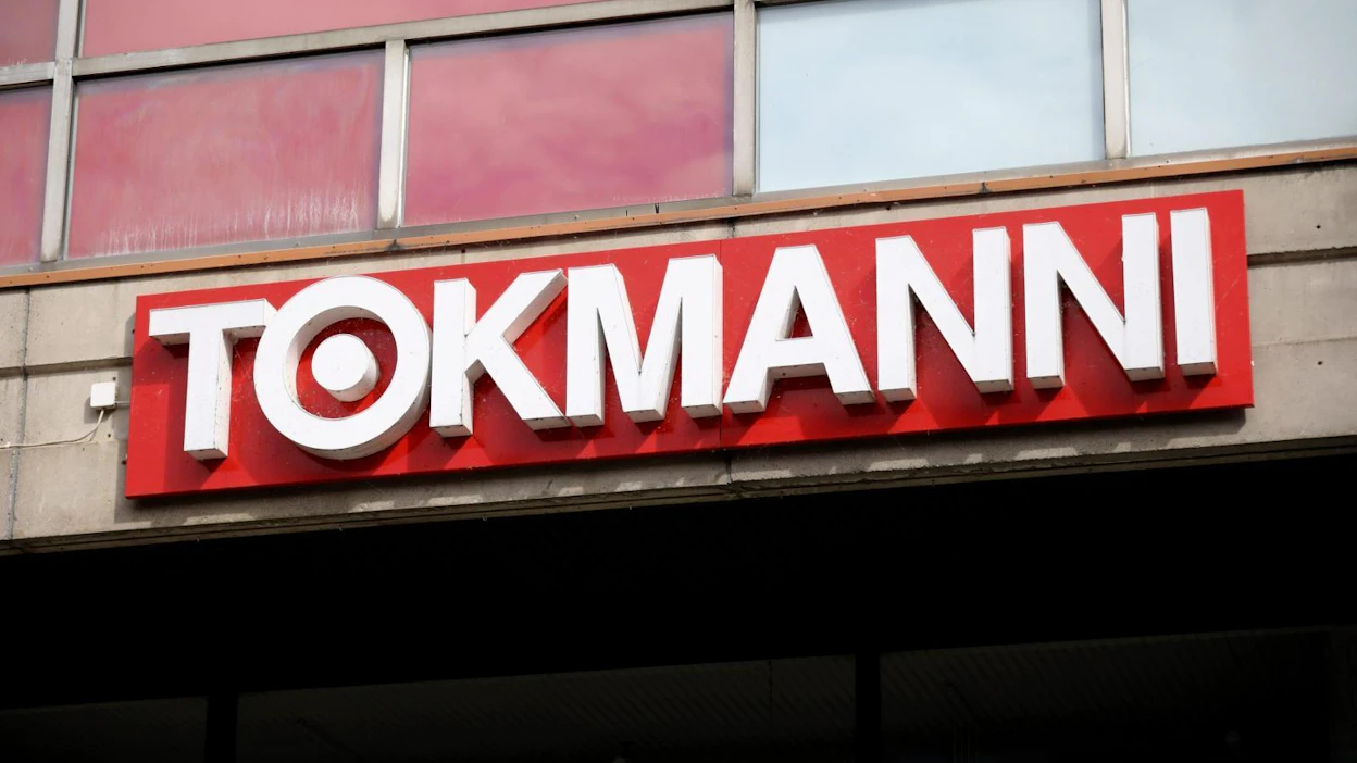 Tokmannin kaikki myymälät pysyivät viime vuonna auki, eikä yhtiö joutunut lomauttamaan työntekijöitä.