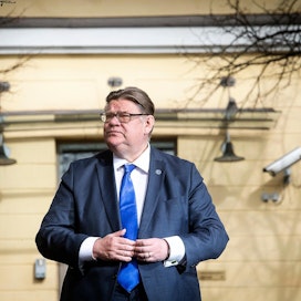 Timo Soini ei ota kantaa omaan jatkoonsa politiikassa. MT:n arkistokuva vuodelta 2018.