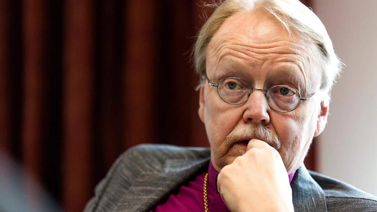 Arkkipiispa emeritus Kari Mäkinen veti koronan vaikutuksia kartoittanutta asiantuntijaryhmää.